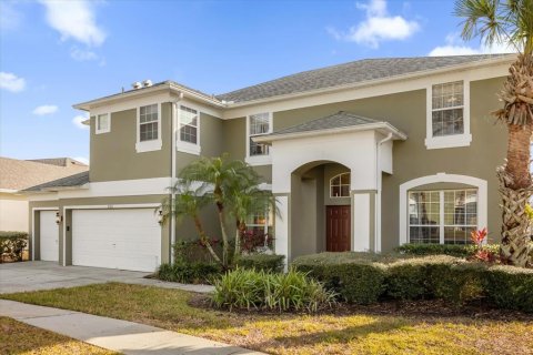 Casa en venta en Kissimmee, Florida, 7 dormitorios, 334.36 m2 № 1556904 - foto 1
