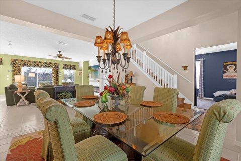 Casa en venta en Kissimmee, Florida, 7 dormitorios, 334.36 m2 № 1556904 - foto 6