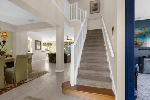 Casa en venta en Kissimmee, Florida, 7 dormitorios, 334.36 m2 № 1556904 - foto 4