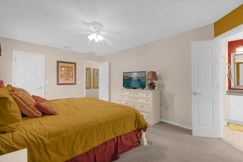 Casa en venta en Kissimmee, Florida, 7 dormitorios, 334.36 m2 № 1556904 - foto 25