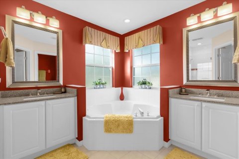 Casa en venta en Kissimmee, Florida, 7 dormitorios, 334.36 m2 № 1556904 - foto 26