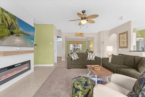 Casa en venta en Kissimmee, Florida, 7 dormitorios, 334.36 m2 № 1556904 - foto 9