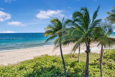 Copropriété à louer à Pompano Beach, Floride: 2 chambres, 148.64 m2 № 2079937 - photo 10