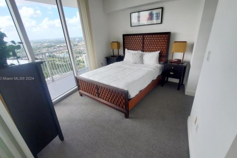 Condominio en venta en Miami, Florida, 2 dormitorios, 97.36 m2 № 1985530 - foto 9