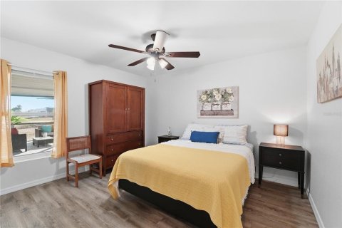 Villa ou maison à vendre à Cape Coral, Floride: 4 chambres, 149.85 m2 № 2141942 - photo 27
