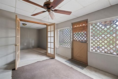 Casa en venta en Pinellas Park, Florida, 2 dormitorios, 82.13 m2 № 1643299 - foto 12