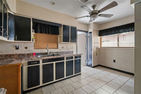 Casa en venta en Pinellas Park, Florida, 2 dormitorios, 82.13 m2 № 1643299 - foto 10