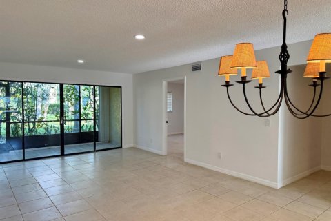 Condominio en venta en Vero Beach, Florida, 2 dormitorios, 104.98 m2 № 2183337 - foto 5
