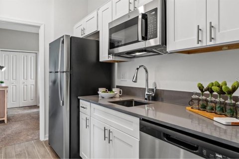 Appartement à louer à Clermont, Floride: 1 chambre, 37.16 m2 № 2339752 - photo 6