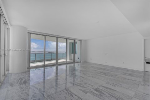 Condo in Miami, Florida, 2 bedrooms  № 1878719 - photo 28