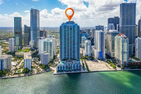 Condo in Miami, Florida, 2 bedrooms  № 1878719 - photo 15