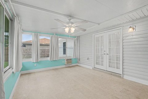 Casa en venta en Silver Springs Shores, Florida, 3 dormitorios, 119.29 m2 № 2221596 - foto 23