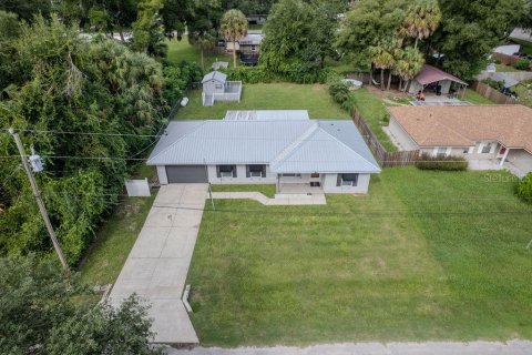 Casa en venta en Silver Springs Shores, Florida, 3 dormitorios, 119.29 m2 № 2221596 - foto 28