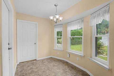 Casa en venta en Silver Springs Shores, Florida, 3 dormitorios, 119.29 m2 № 2221596 - foto 7