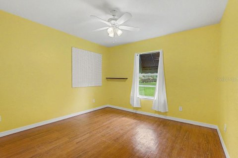 Casa en venta en Silver Springs Shores, Florida, 3 dormitorios, 119.29 m2 № 2221596 - foto 18