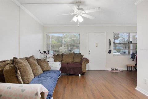 Condo in Saint Petersburg, Florida, 1 bedroom  № 1541424 - photo 6