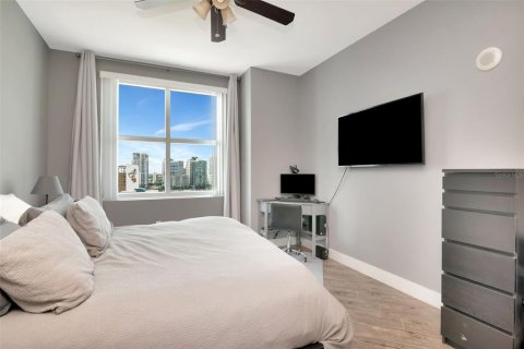 Condominio en alquiler en Tampa, Florida, 2 dormitorios, 122.63 m2 № 2433256 - foto 19