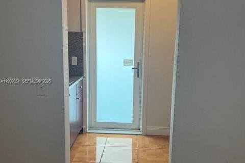 Townhouse in Miami, Florida 2 bedrooms, 144.93 sq.m. № 2068175 - photo 13