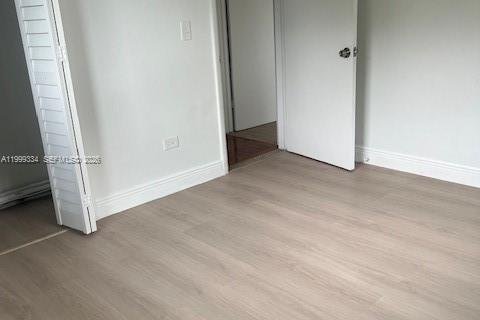 Townhouse in Miami, Florida 2 bedrooms, 144.93 sq.m. № 2068175 - photo 12