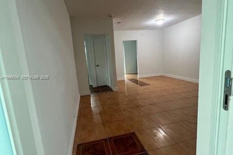 Townhouse in Miami, Florida 2 bedrooms, 144.93 sq.m. № 2068175