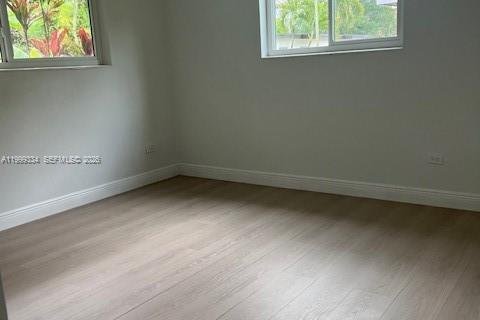 Townhouse in Miami, Florida 2 bedrooms, 144.93 sq.m. № 2068175 - photo 10