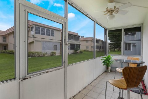 Condo in Delray Beach, Florida, 1 bedroom  № 2081465 - photo 21