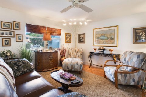 Condo in Delray Beach, Florida, 1 bedroom  № 2081465 - photo 8