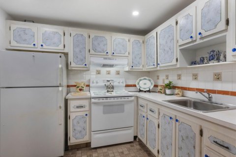 Condo in Delray Beach, Florida, 1 bedroom  № 2081465 - photo 2