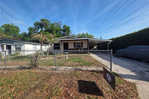 Villa ou maison à Maitland, Floride 3 chambres, 107.95 m2 № 2150436
