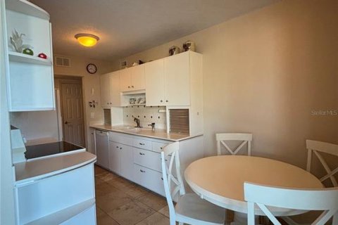 Купить кондоминиум в Сарасота, Флорида 5 комнат, 133.78м2, № 2391110 - фото 27