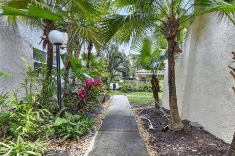 Condominio en alquiler en Oakland Park, Florida, 3 dormitorios, 93.18 m2 № 2067674 - foto 26