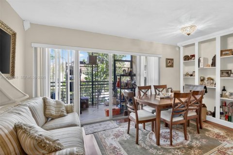 Condominio en alquiler en Oakland Park, Florida, 3 dormitorios, 93.18 m2 № 2067674 - foto 11