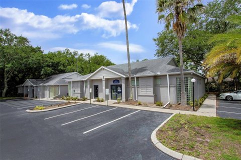 Propiedad comercial en alquiler en Tampa, Florida № 946942 - foto 25