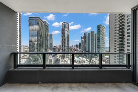 Condo in Miami, Florida, 2 bedrooms  № 1934692 - photo 10