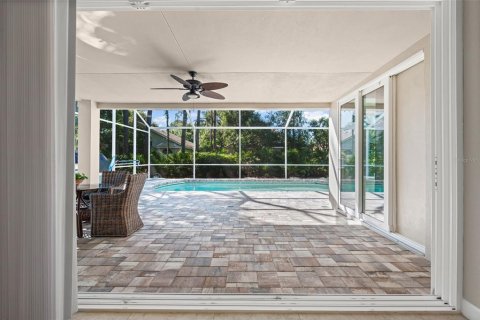 House in University Park, Florida 3 bedrooms, 179.21 sq.m. № 1850039 - photo 9