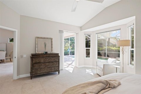 House in University Park, Florida 3 bedrooms, 179.21 sq.m. № 1850039 - photo 26