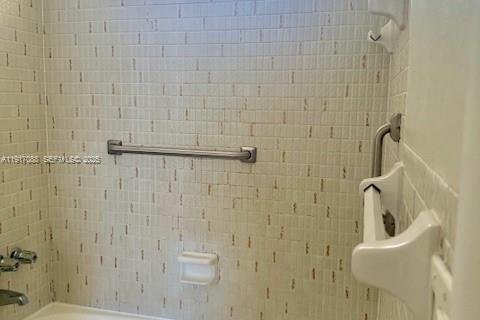 Купить кондоминиум в Авентура, Флорида 1 спальня, 70.88м2, № 1976646 - фото 8