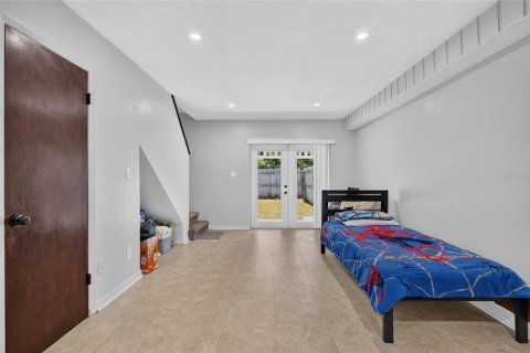 Condominio en venta en Gainesville, Florida, 2 dormitorios, 89.19 m2 № 2222773 - foto 19
