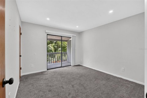 Condominio en venta en Gainesville, Florida, 2 dormitorios, 89.19 m2 № 2222773 - foto 6