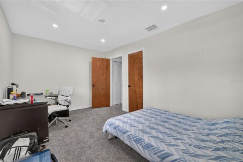 Condominio en venta en Gainesville, Florida, 2 dormitorios, 89.19 m2 № 2222773 - foto 13