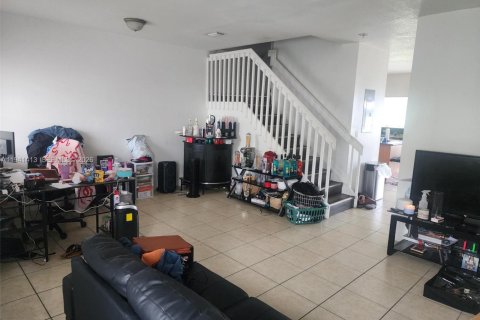 Купить таунхаус в Хомстед, Флорида 3 спальни, 140.19м2, № 1998691 - фото 3