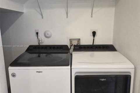 Купить таунхаус в Флорида-Сити, Флорида 3 спальни, 140.47м2, № 2009056 - фото 5