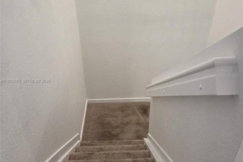 Купить таунхаус в Флорида-Сити, Флорида 3 спальни, 140.47м2, № 2009056 - фото 6