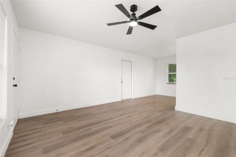 Casa en venta en Merrit Island, Florida, 3 dormitorios, 82.5 m2 № 2385718 - foto 9