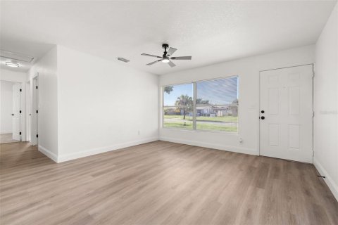 Casa en venta en Merrit Island, Florida, 3 dormitorios, 82.5 m2 № 2385718 - foto 7