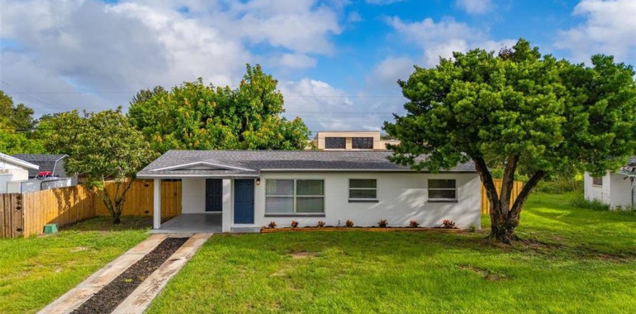 Casa en Merrit Island, Florida 3 dormitorios, 82.5 m2 № 2385718