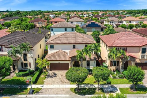 Casa en venta en Homestead, Florida, 5 dormitorios, 236.9 m2 № 2385327 - foto 7