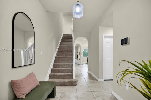 Casa en venta en Homestead, Florida, 5 dormitorios, 236.9 m2 № 2385327 - foto 13