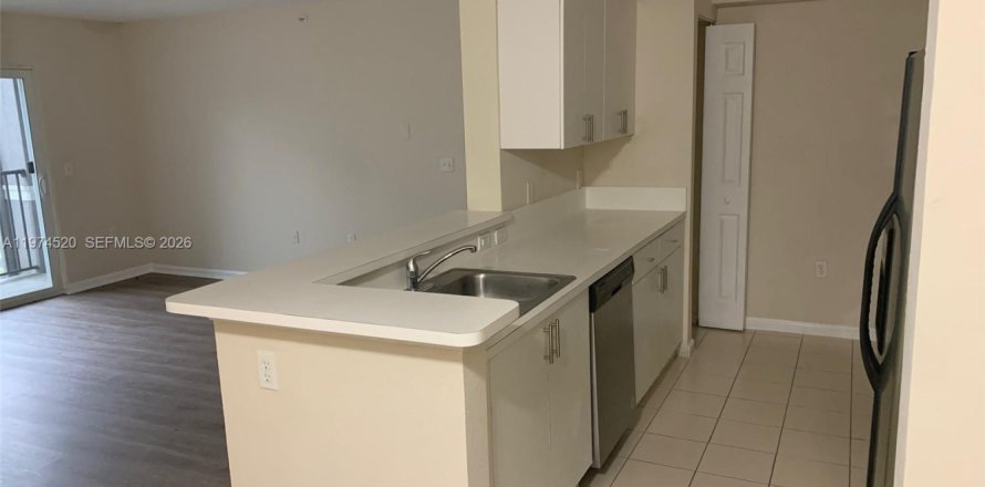 Кондоминиум с 3 спальнями в Хомстед, Флорида № 2036011