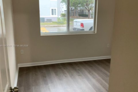 Снять в аренду кондоминиум в Хомстед, Флорида 3 спальни, 104.61м2, № 2036011 - фото 22